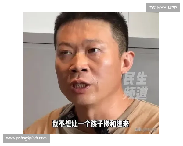 亲爸让9岁孩子躺后备箱,前妻怒斥要求道歉,生父回应:不会道歉 亲爸让9岁孩子躺后备箱,前妻怒斥要求道歉,生父回应:不会道歉